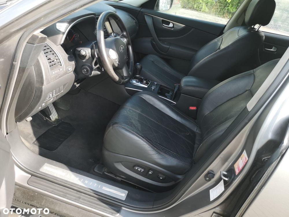 Infiniti FX FX37 AWD GT Premium - 26