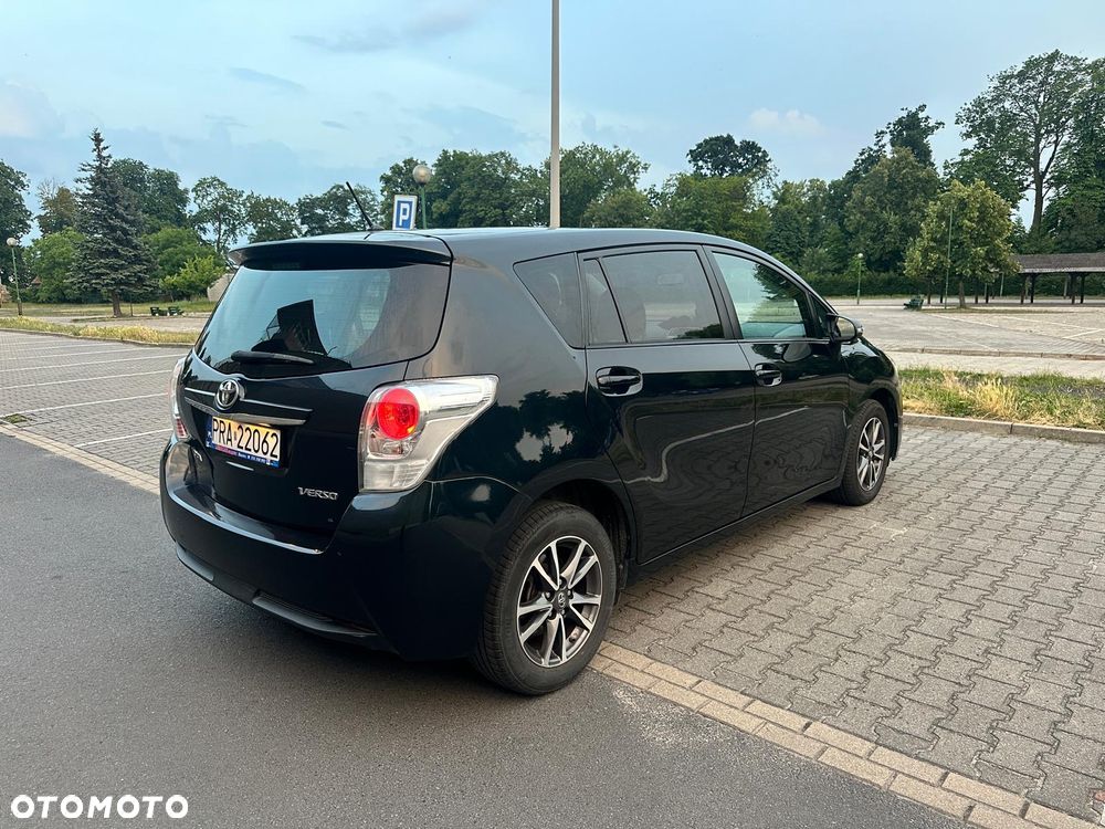 Toyota Verso - 9