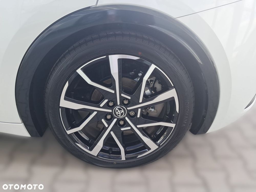 Toyota Prius - 11