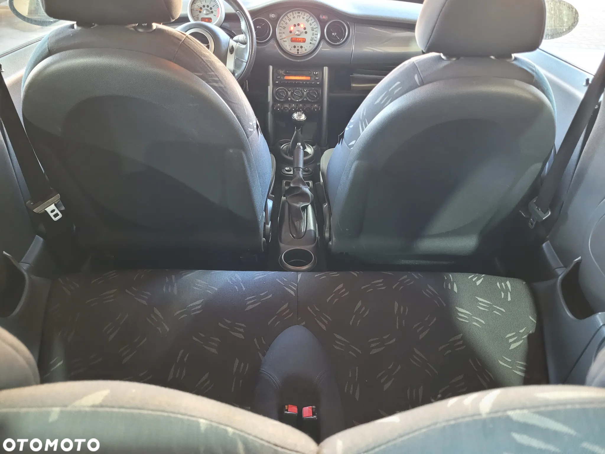 MINI ONE Standard - 9