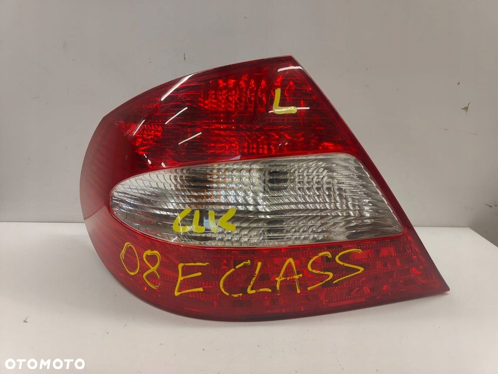 mercedes w209 a209 clk lampa tylna lewa tyŁ a2098201364 - 1