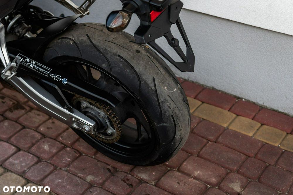 Honda CB - 9