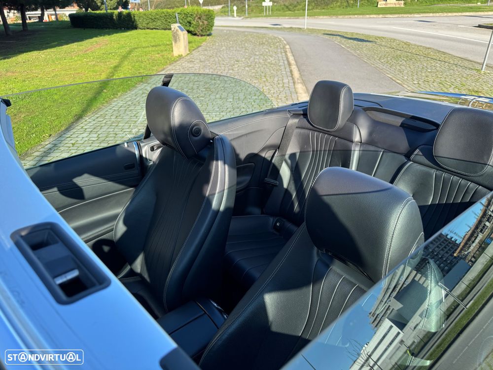Mercedes-Benz E 220 d Cabrio 4Matic 9G-Tronic Avantgarde - 28
