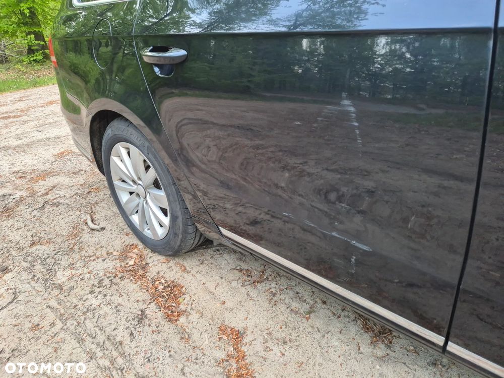Volkswagen Passat 1.6 TDI DPF BlueMotion - 4