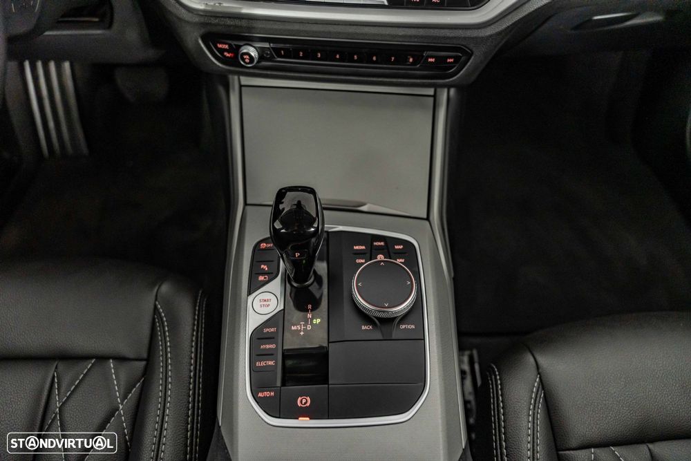 BMW 320 e Auto - 29