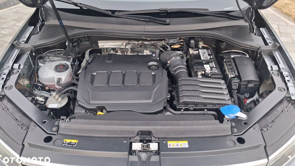 Volkswagen Tiguan 2.0 TDI SCR 4MOTION DSG URBAN SPORT - 39