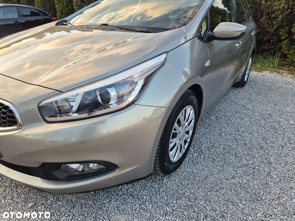 Kia Ceed 1.4 CVVT Edition 7 - 9