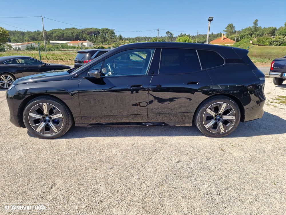 BMW iX xDrive 50 Pack Desportivo - 5