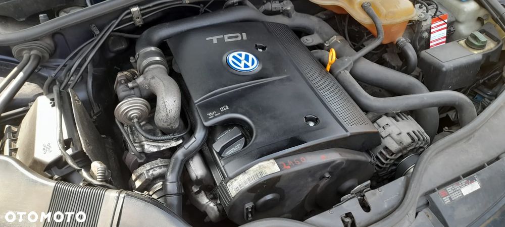 VW PASSAT B5 zderzak przedni - 7