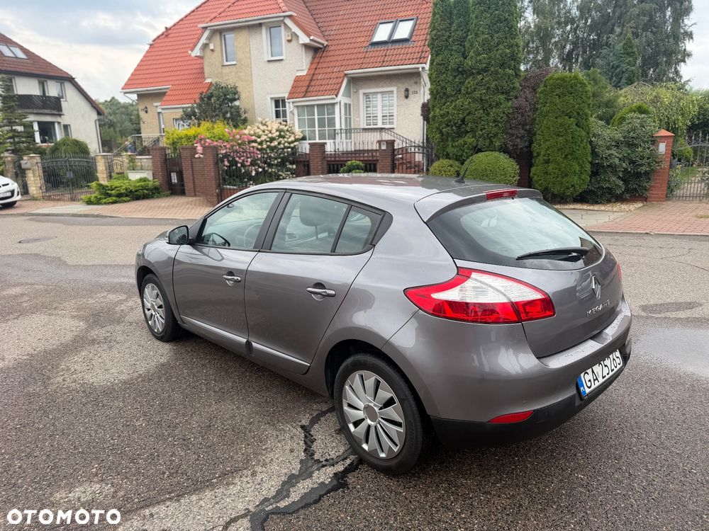Renault Megane 1.6 16V Expression - 7