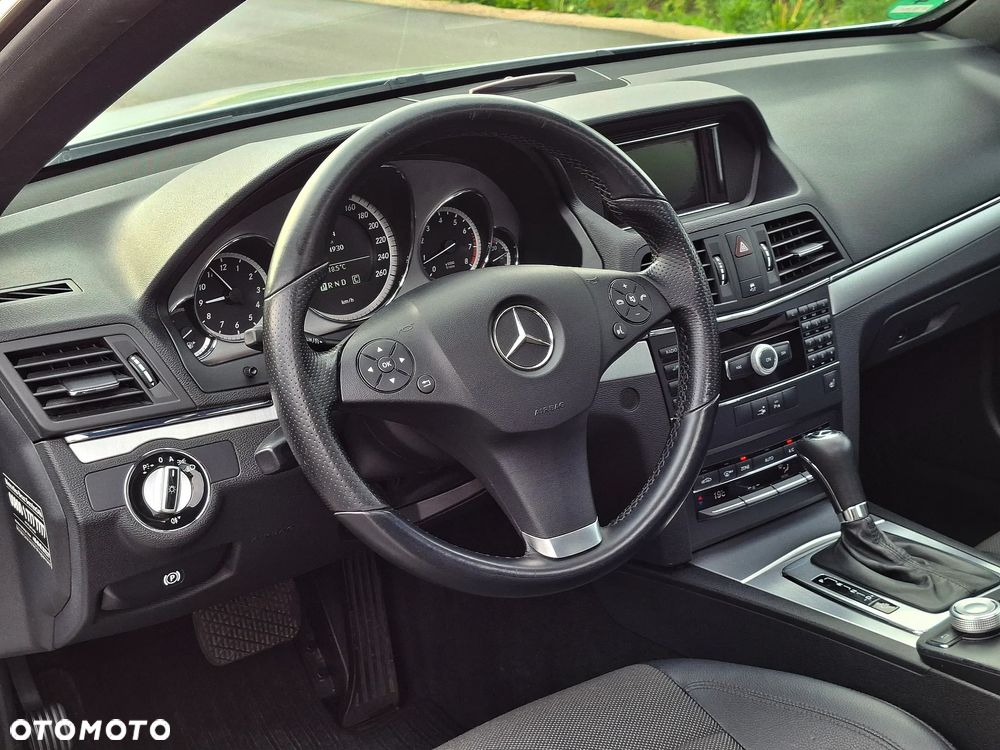 Mercedes-Benz Klasa E 200 CGI BlueEFFICIENCY Automatik Avantgarde - 18