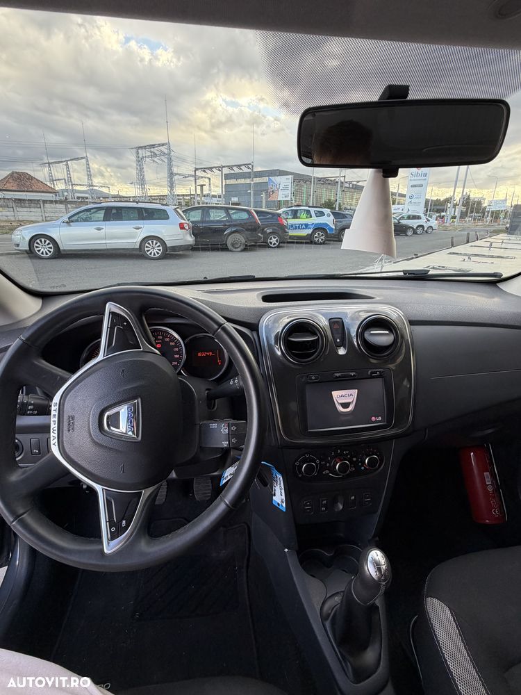 Dacia Sandero Stepway 0.9 TCe Prestige - 11