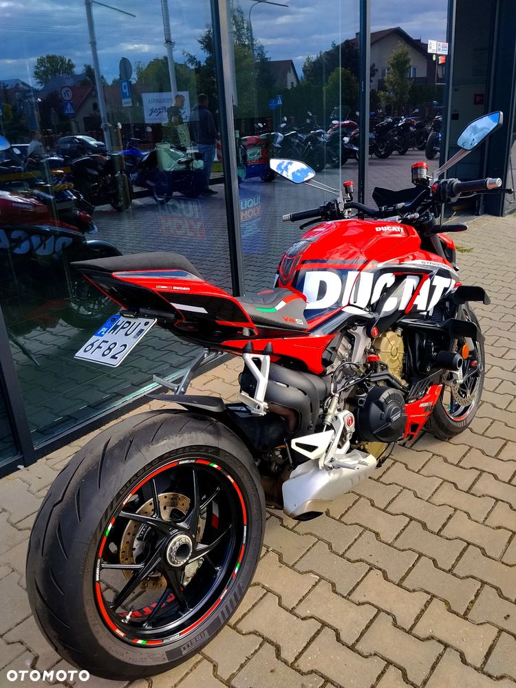 Ducati Streetfighter V4 - 4