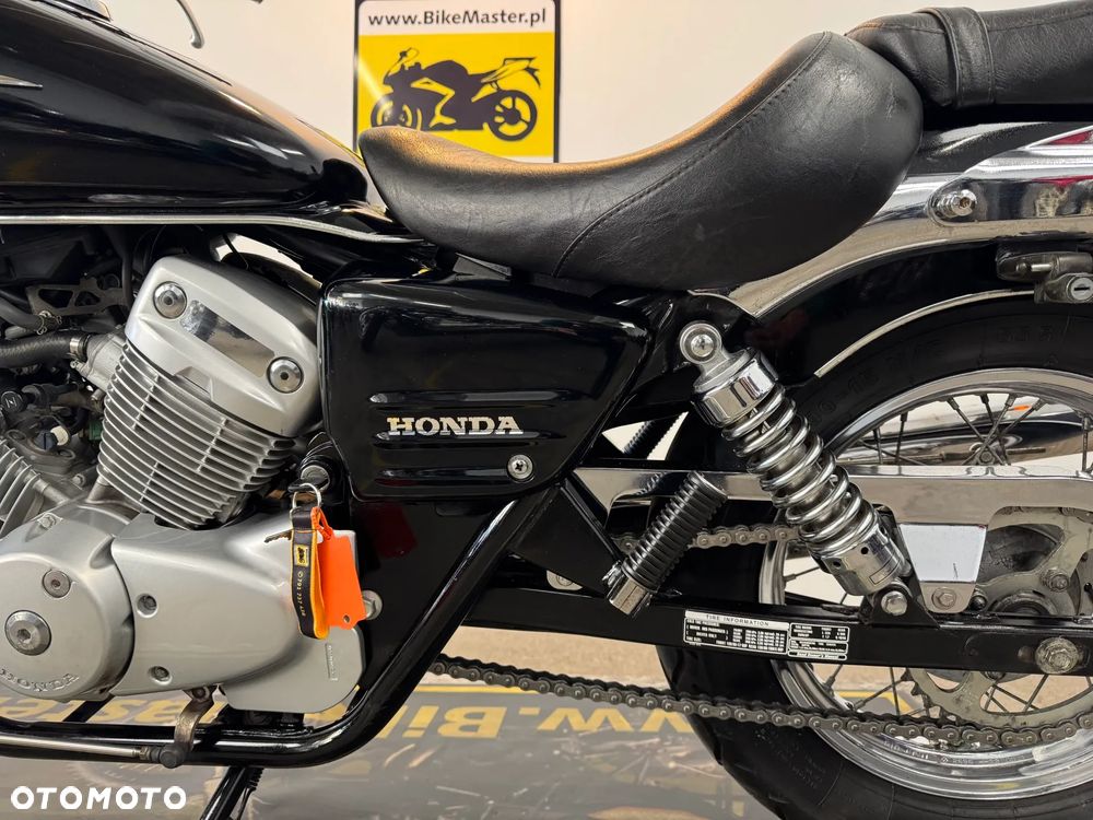 Honda Shadow - 24