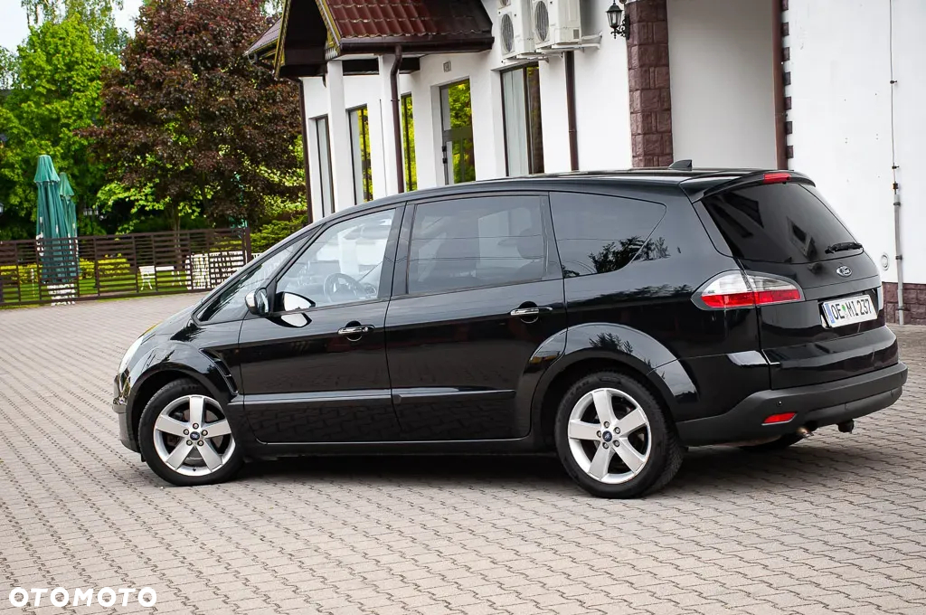 Ford S-Max 2.0 TDCi DPF Titanium - 4
