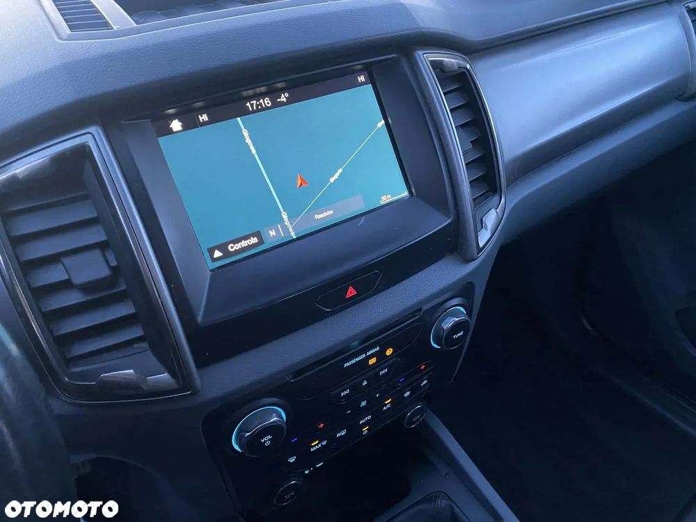 Ford Ranger XLT - 19
