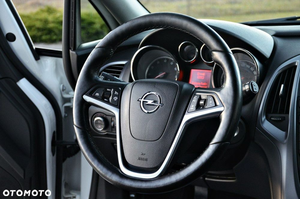 Opel Astra - 19