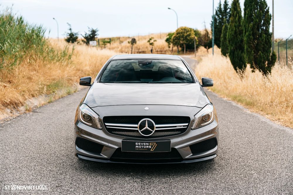 Mercedes-Benz A 45 AMG 4-Matic - 8