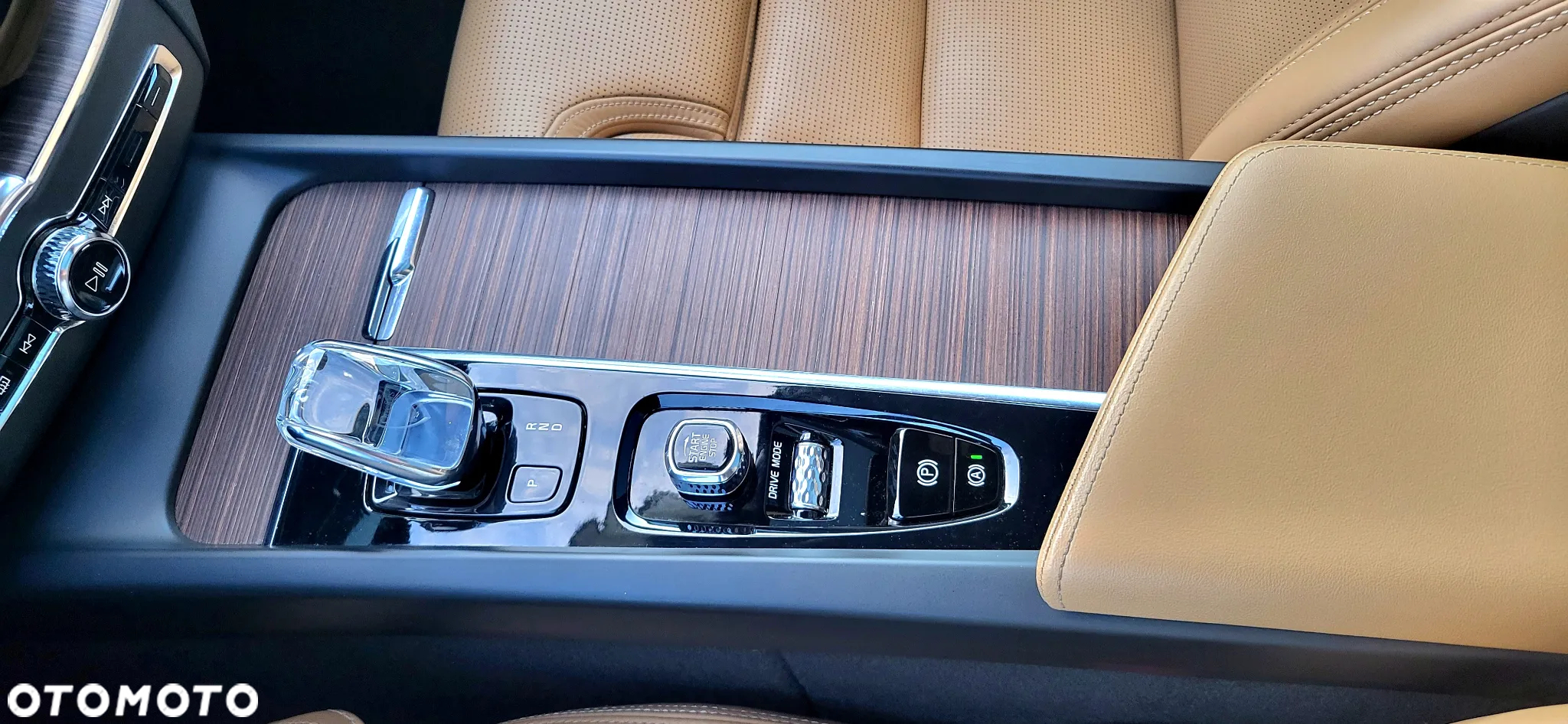 Volvo XC 60 D4 AWD Inscription - 36