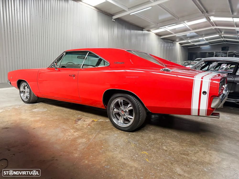 Dodge Charger - 4