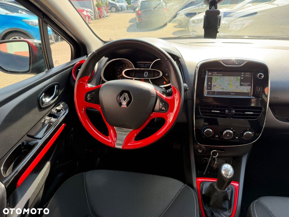Renault Clio TCe 90 Limited - 13