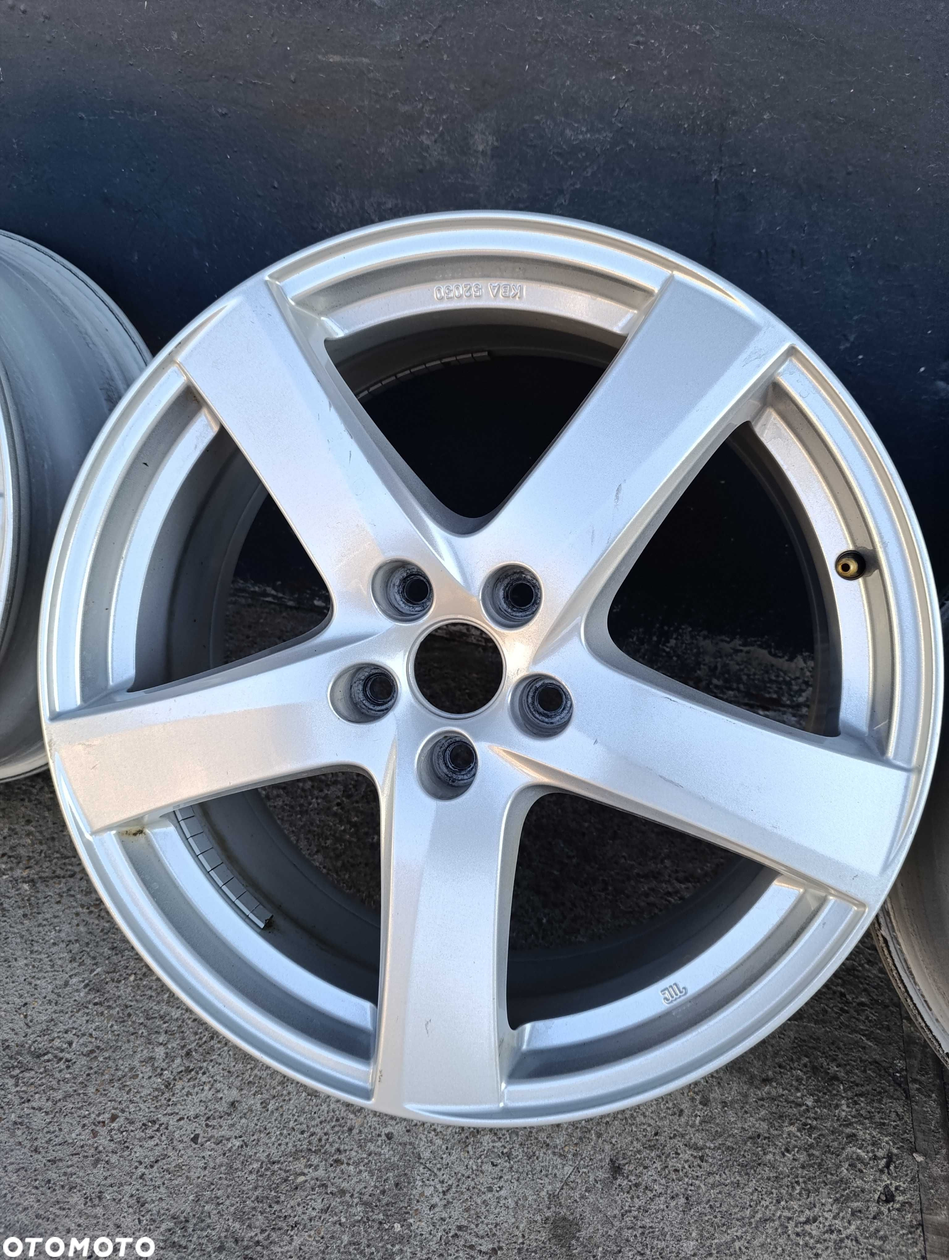 Felgi 19" Kia Sportage Sorento Hyundai Tucson Santa Fe 5x114,3 ET50 - 7