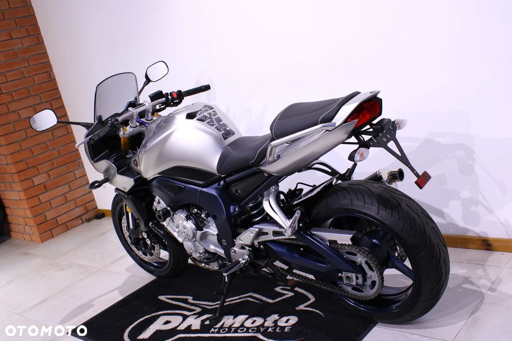 Yamaha FZ - 6