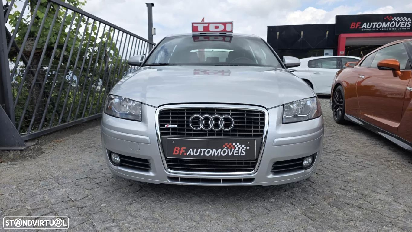 Audi A3 Sportback 2.0 TDi S-line - 4