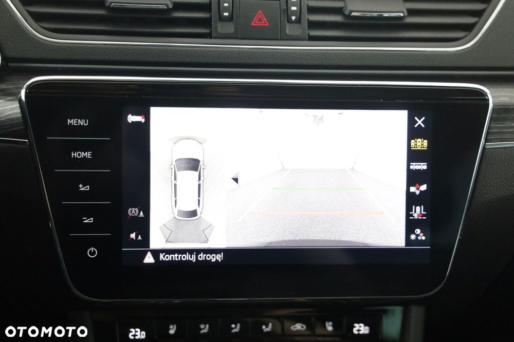 Skoda Superb 2.0 TDI SCR 4x4 Style DSG - 19