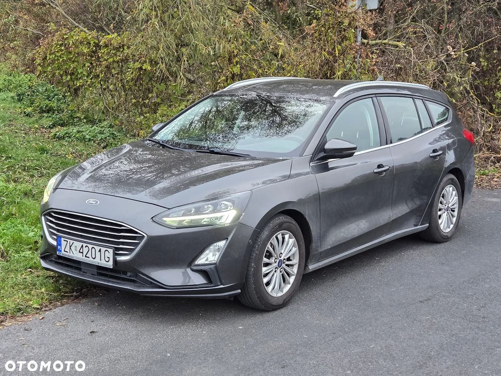Ford Focus - 1