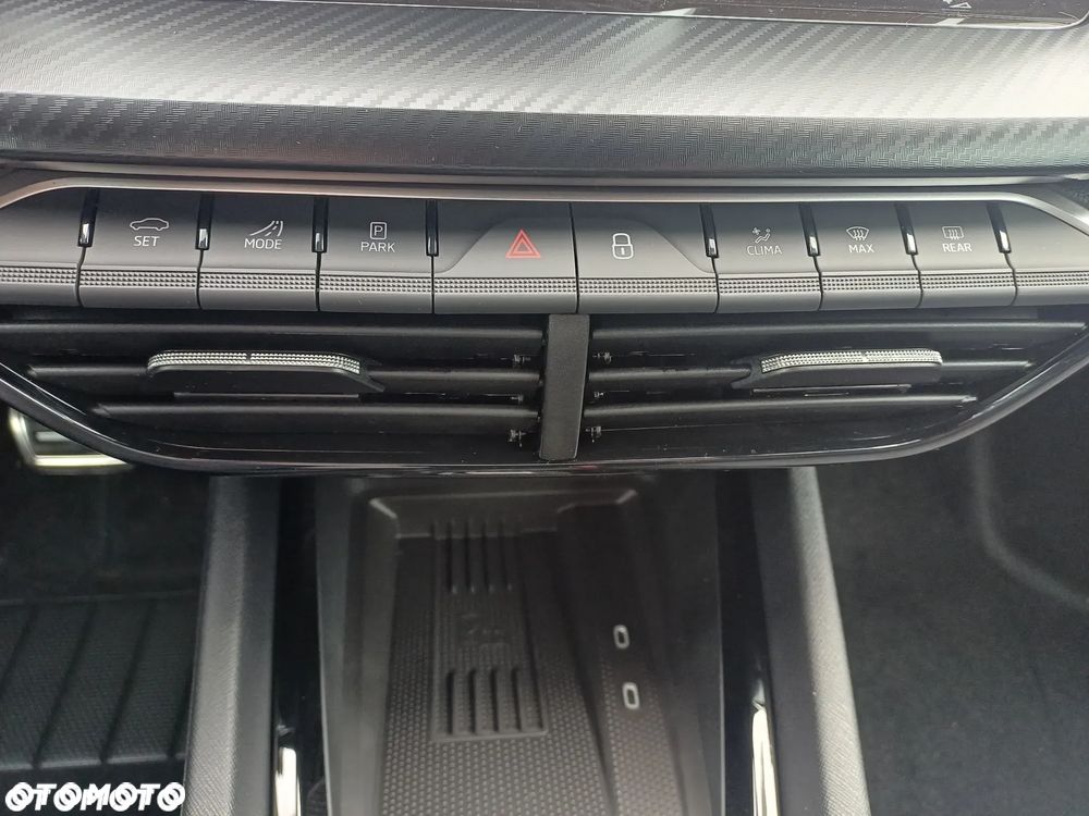 Skoda Octavia 1.5 TSI mHEV Sportline DSG - 19