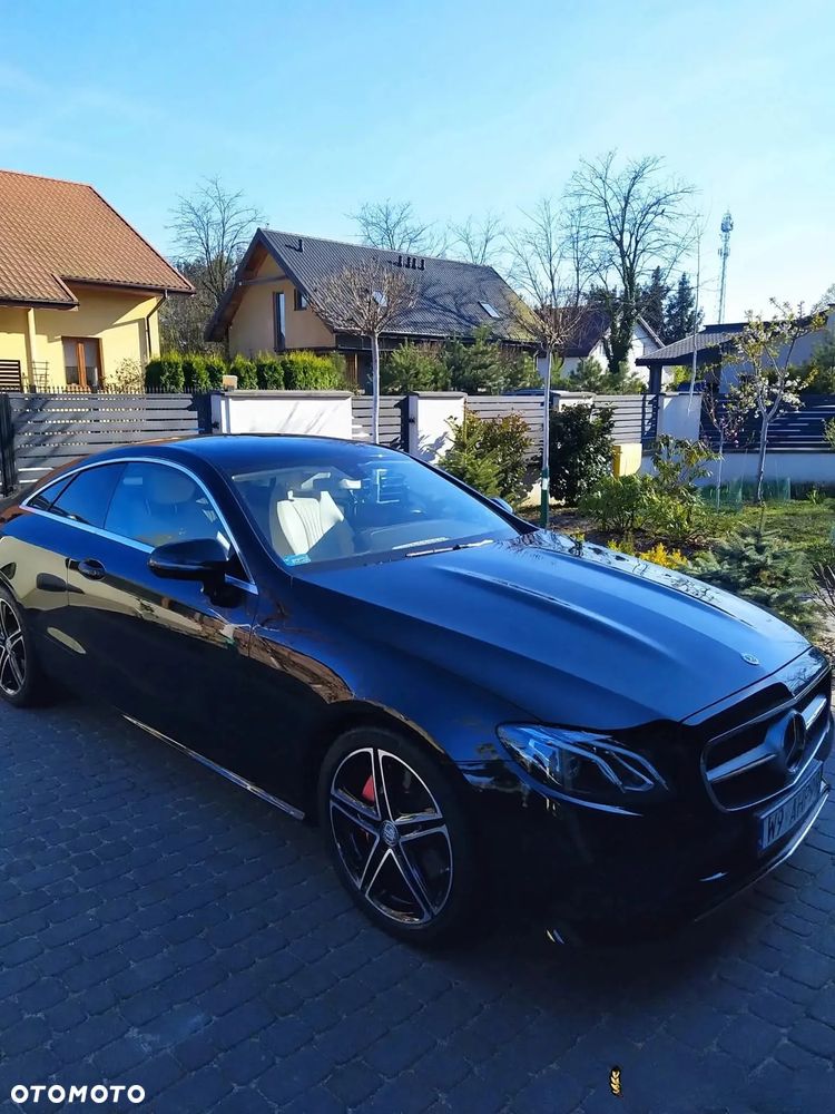 Mercedes-Benz E-Class 2019 photo 5