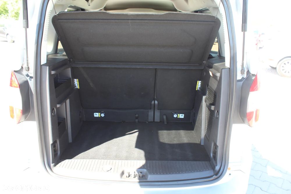 Ford Tourneo Courier 1.0 EcoBoost S&S Titanium - 29