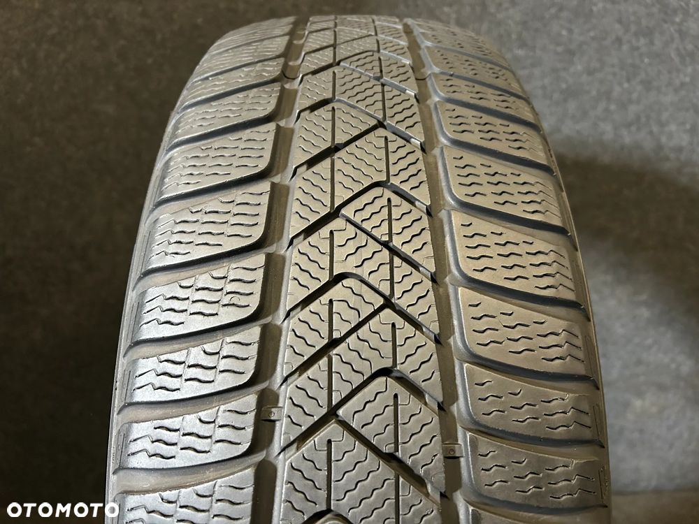 Pirelli SottoZero 3 Winter RSC 225/55/17 97H 1szt. - 2