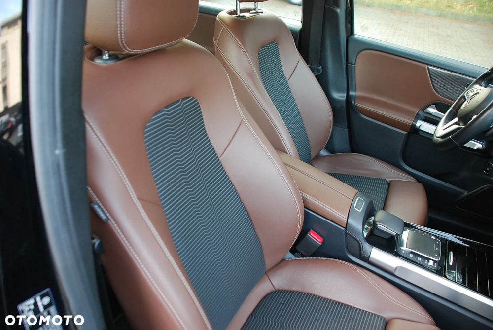 Mercedes-Benz GLB 200 d 8G-DCT Progressive - 16