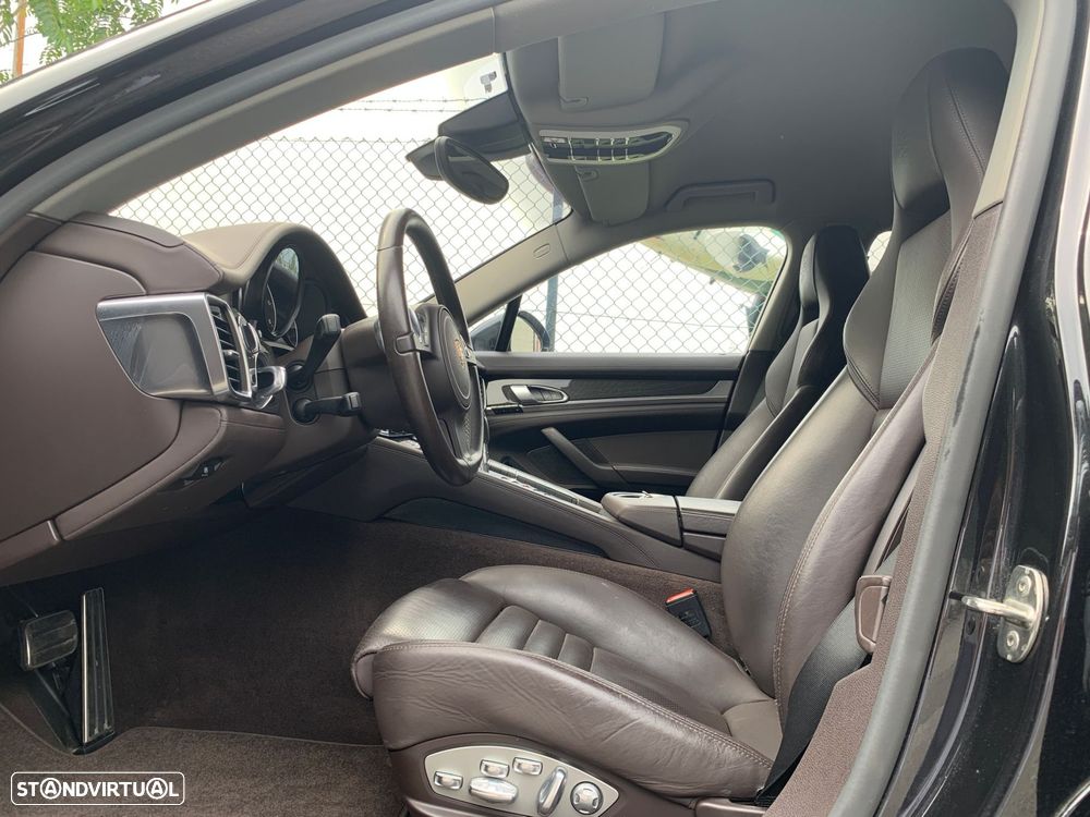 Porsche Panamera 3.0 V6 - 10