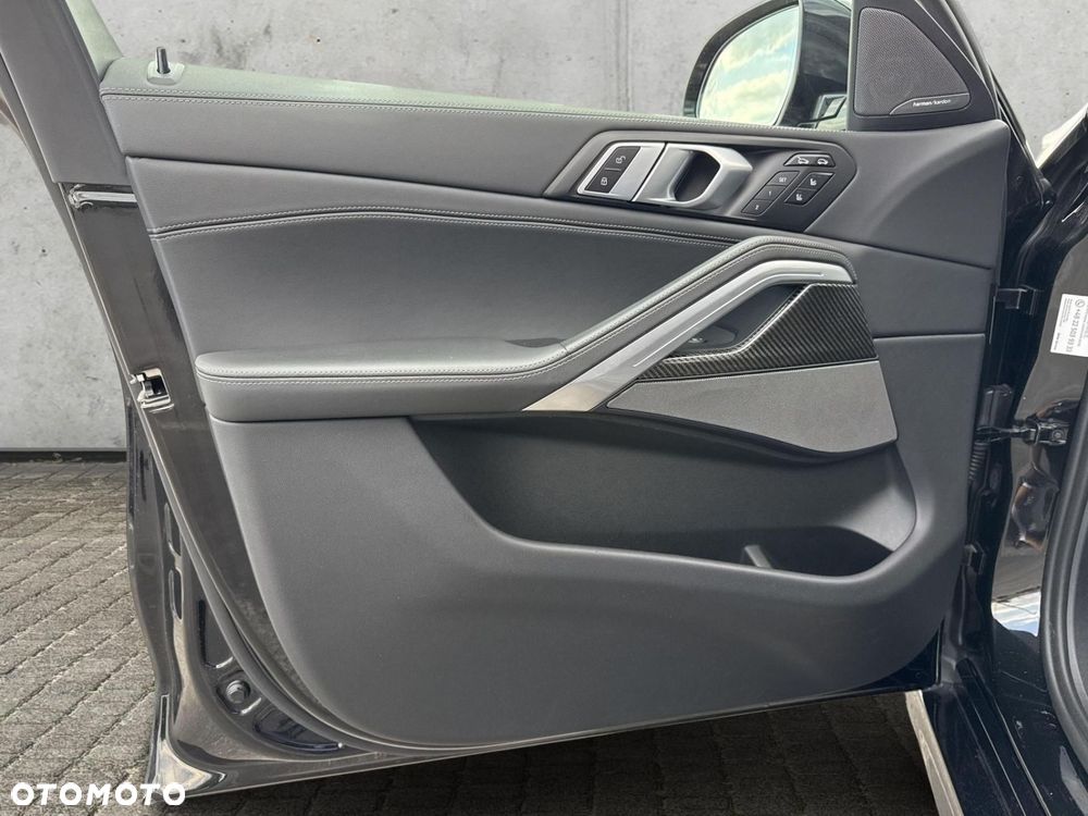 BMW X6 - 22