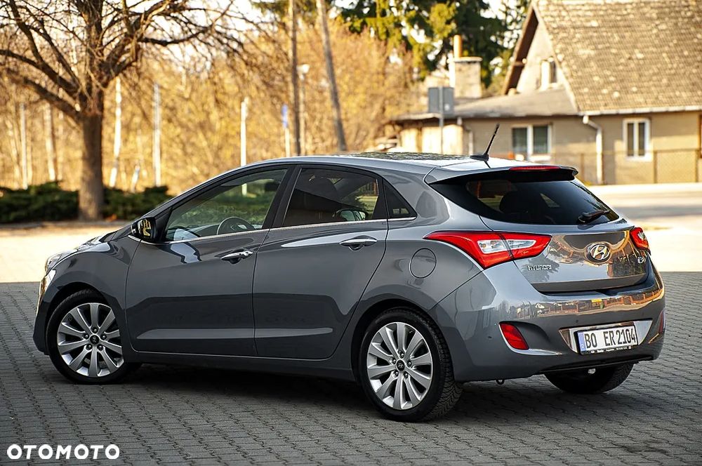 Hyundai i30 1.6 CRDi Premium - 9