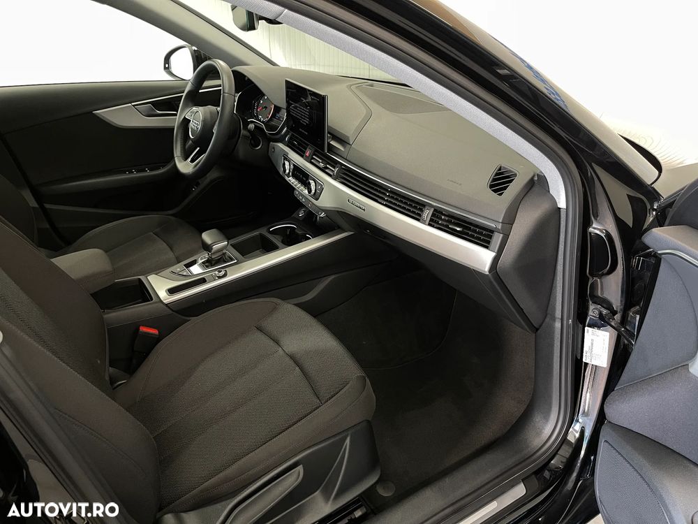 Audi A4 40 TDI quattro S tronic MHEV Advanced - 10