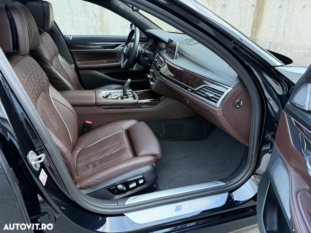 BMW Seria 7 740Ld xDrive MHEV - 34