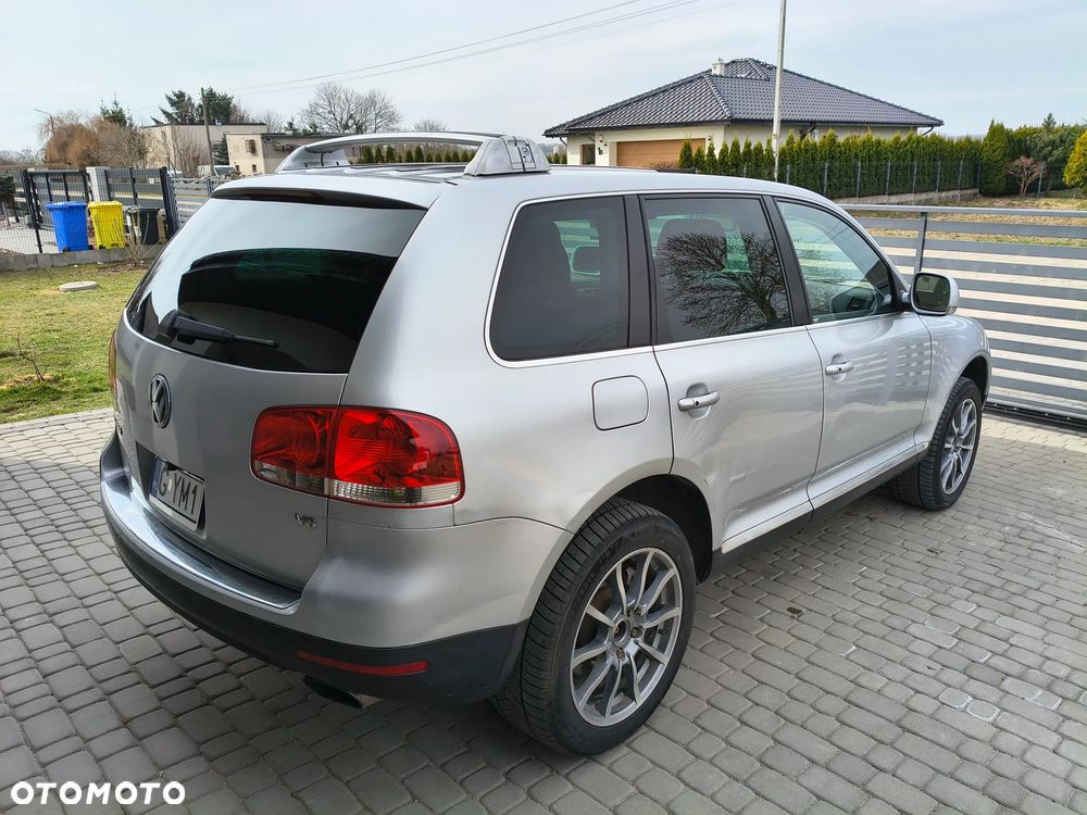 Volkswagen Touareg 4.2 V8 Automatik Exclusive Edition - 11