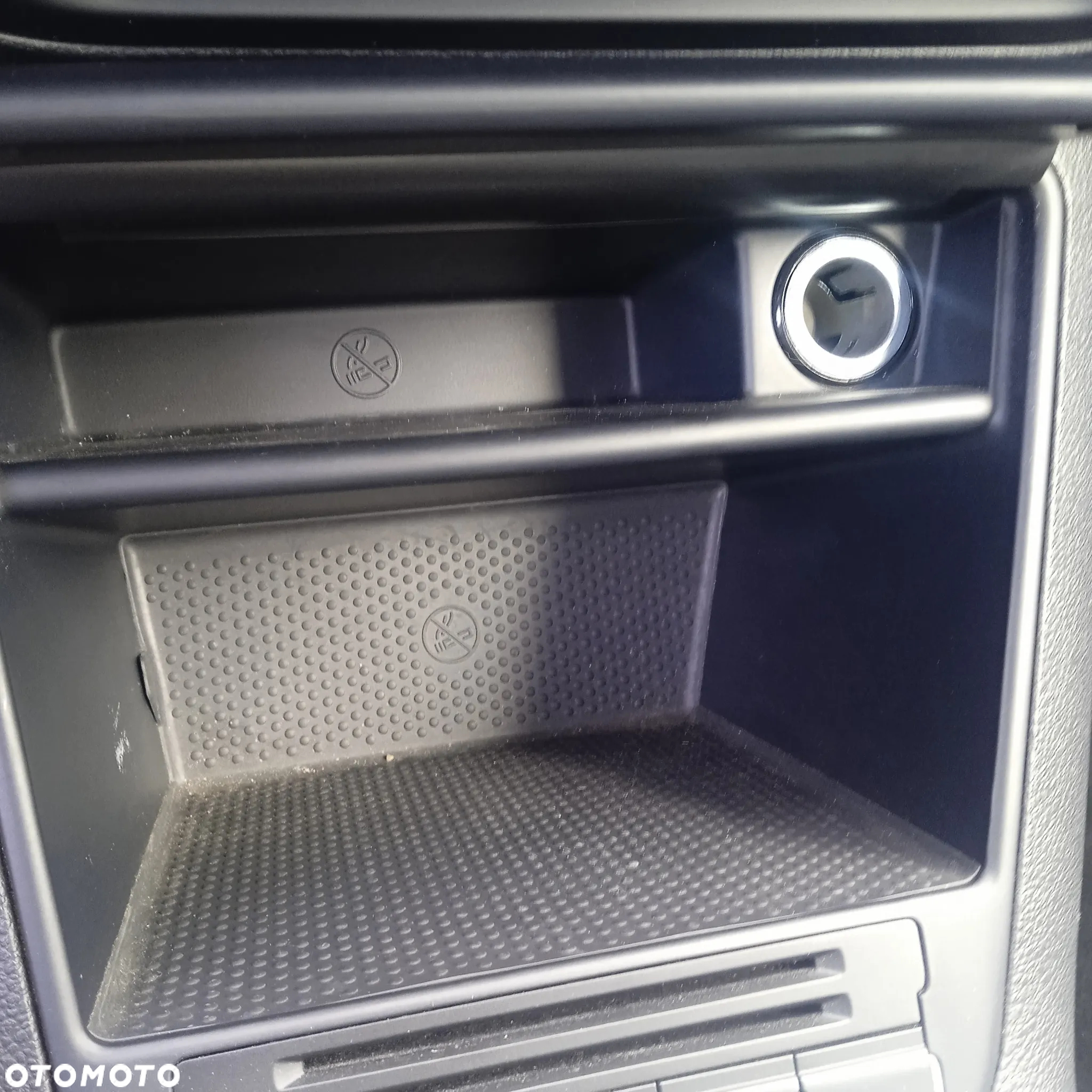 Volkswagen Golf Plus 1.2 TSI Life - 26