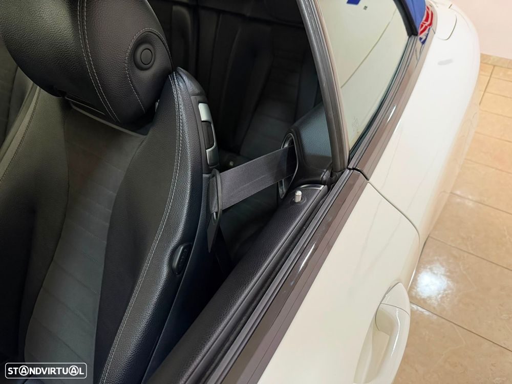 Mercedes-Benz E 220 d AMG Line - 24