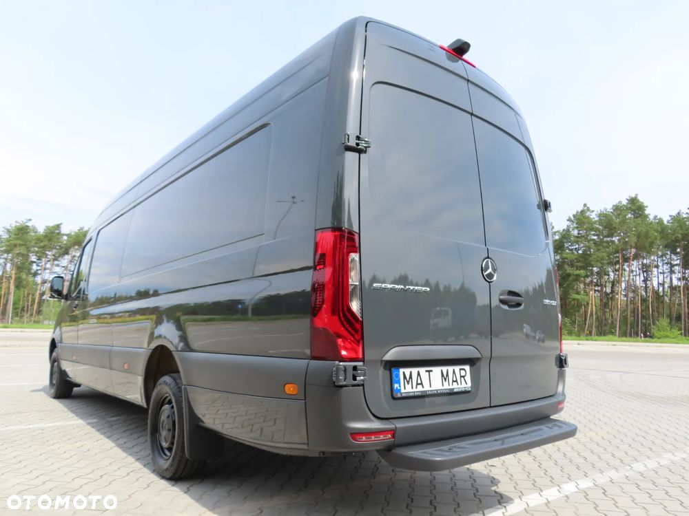 Mercedes-Benz Sprinter 319 CDI 190 KM 9G-Tronic Automat Model 907 Furgon Blaszak Ekstra Długi LONG MAXI + 4800 mm Rozstaw Osi 4325 mm Ładowność 981 Kg GWARANCJA FABRYCZNA Kabina Sypialniana + WEBASTO FULL Opcja Wyposażenia OKAZJA DOSTĘPNY I GOTOWY - 11