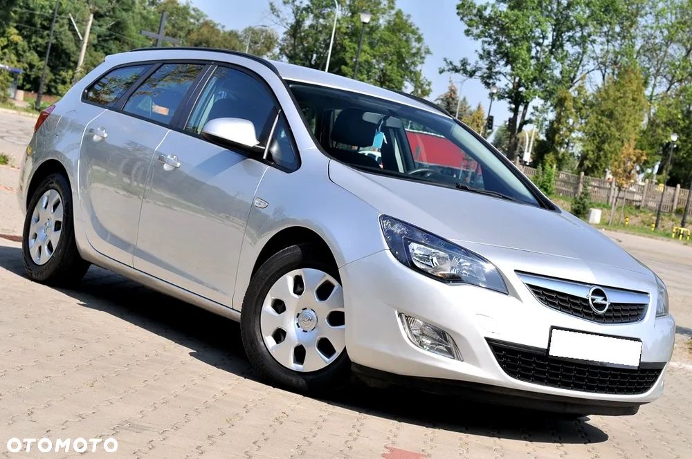 Opel Astra IV 1.7 CDTI Sport - 2