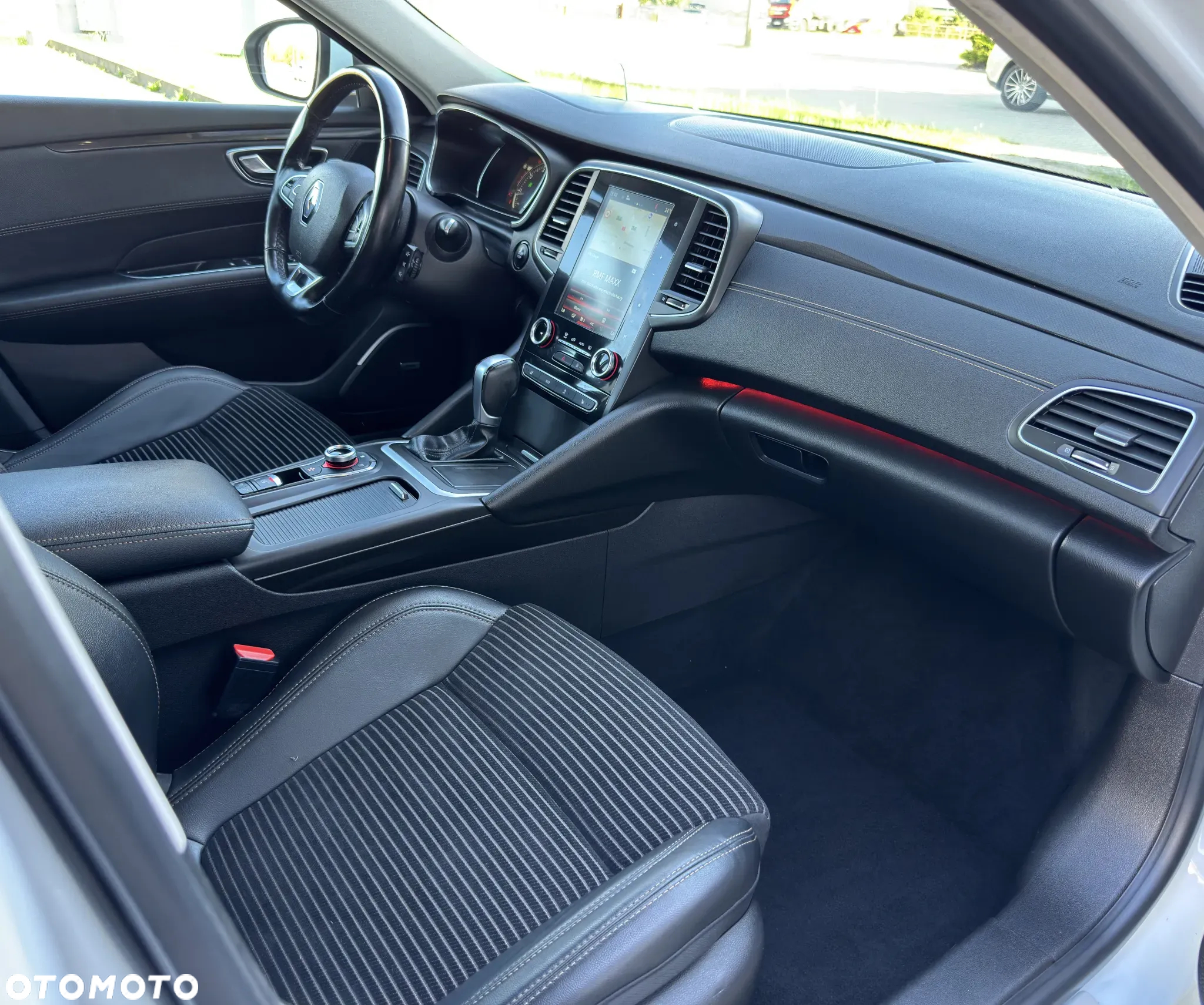 Renault Talisman Grandtour ENERGY TCe 200 EDC Business - 35
