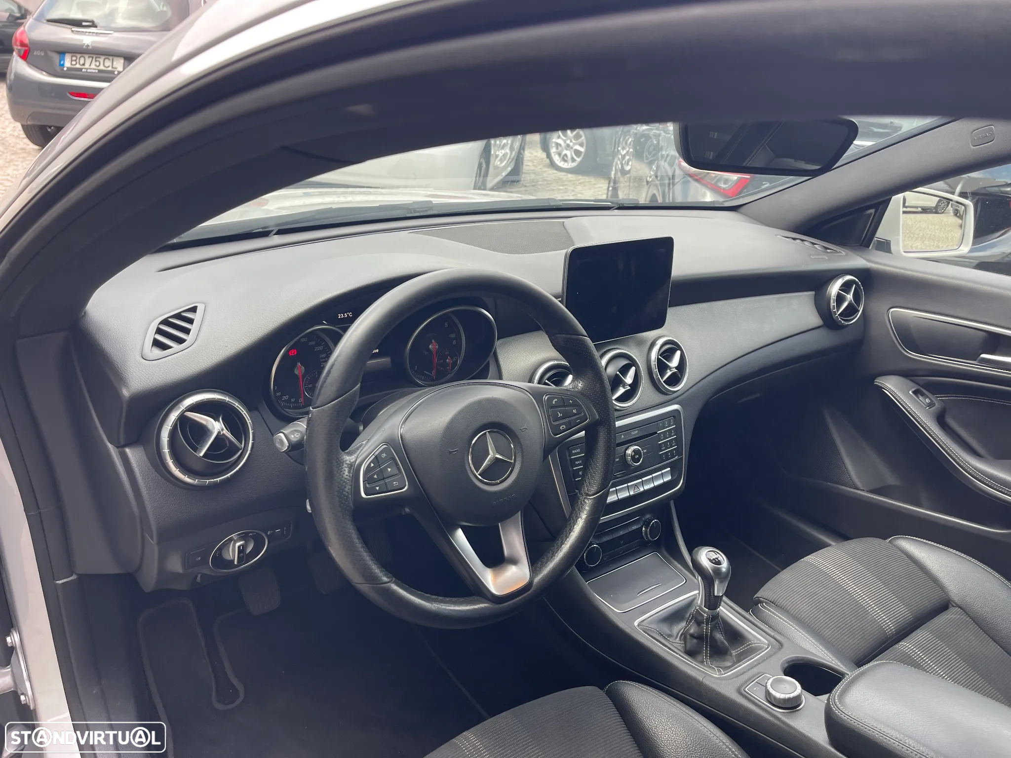 Mercedes-Benz CLA 200 Shooting Brake d - 16