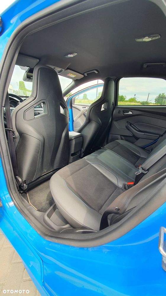 Ford Focus - 12