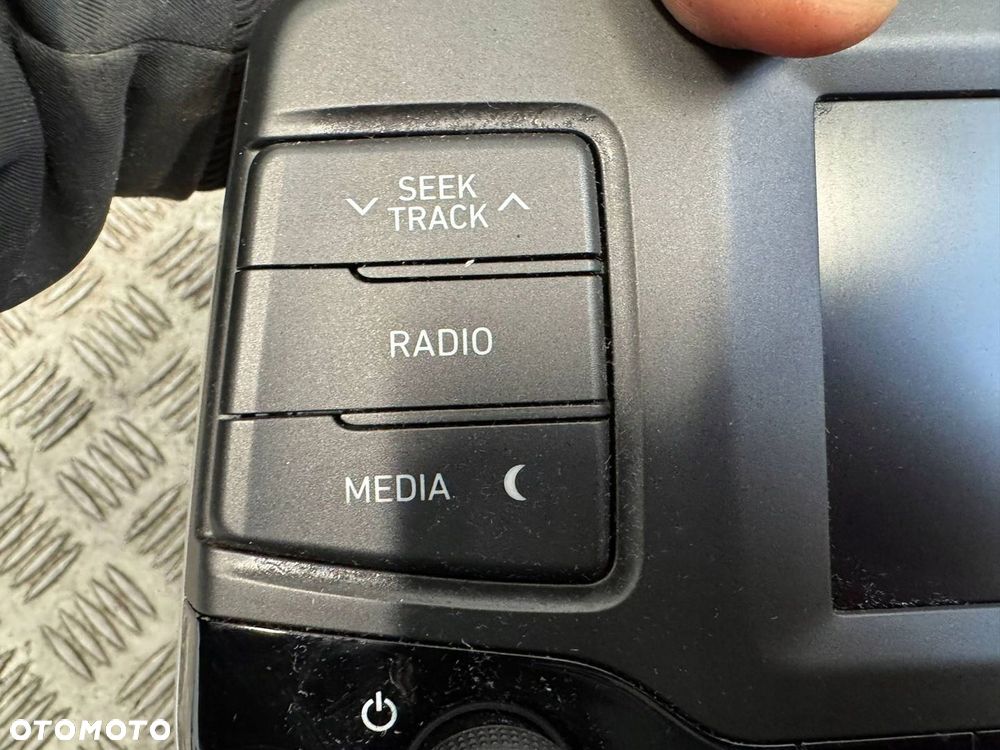 Hyundai i30 2017-2020 Radio - 6