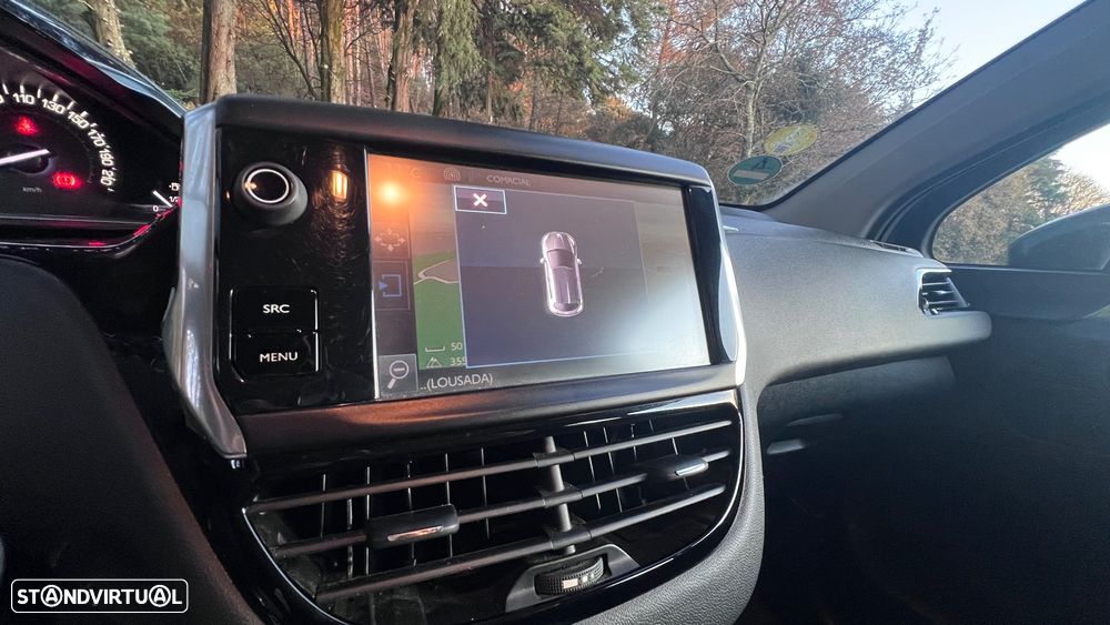 Peugeot 208 e-HDi 92 Stop&Start Style - 12